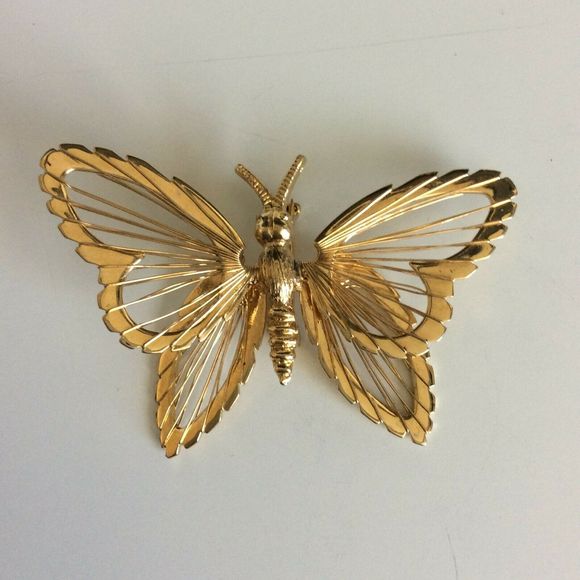 Vintage Monet Brooch Pin Wire Butterfly Gold Tone